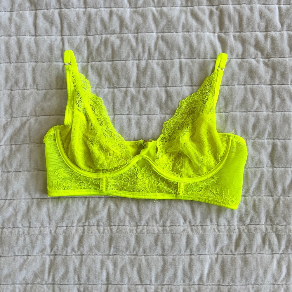 Mistress Rocks bralette